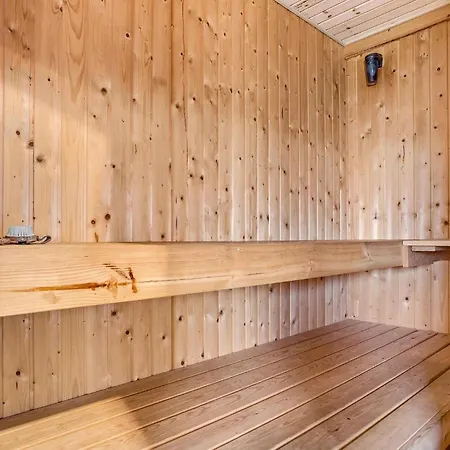 Amazing In With Sauna * 베제르 스트란드