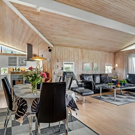 Vakantiehuis Cozy In With Wifi