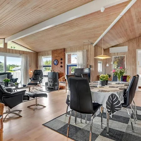 Amazing Home In Vejers Strand With Sauna 別荘 バイアス・スタン