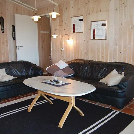Vakantiehuis Cozy In With Wifi *