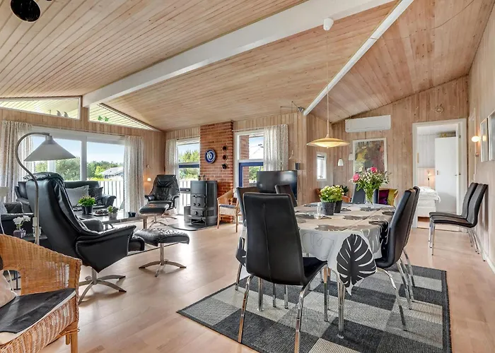 Engesovej Xi Tatil Evi Vejers Strand